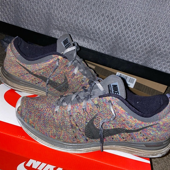 Nike shoes size 12 - Picture 2 of 7